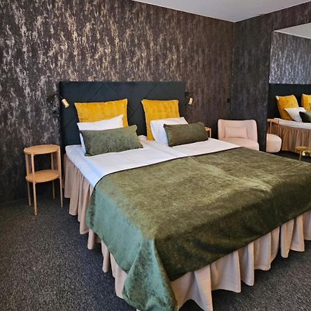 האוקיפודאס Samantta Hotel & Restaurant מראה חיצוני תמונה