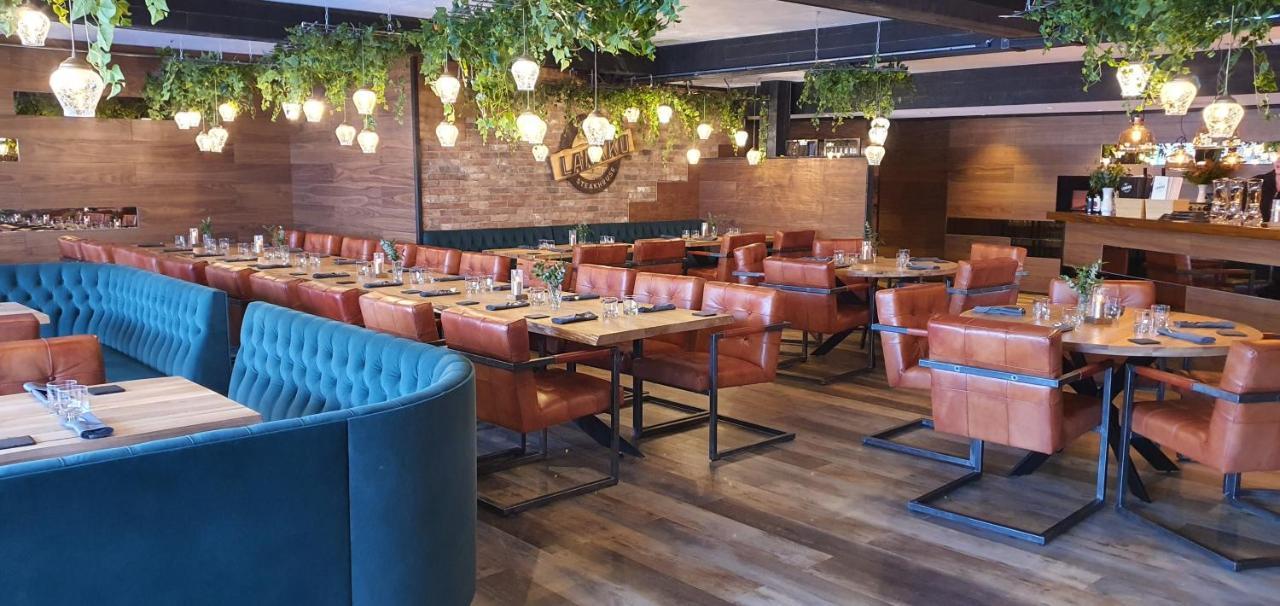 האוקיפודאס Samantta Hotel & Restaurant מראה חיצוני תמונה