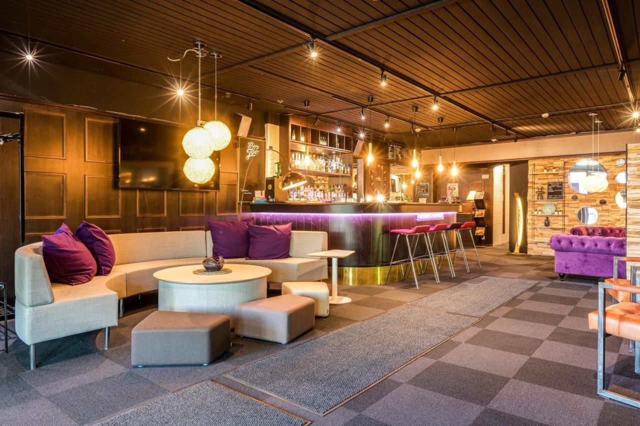 האוקיפודאס Samantta Hotel & Restaurant מראה חיצוני תמונה