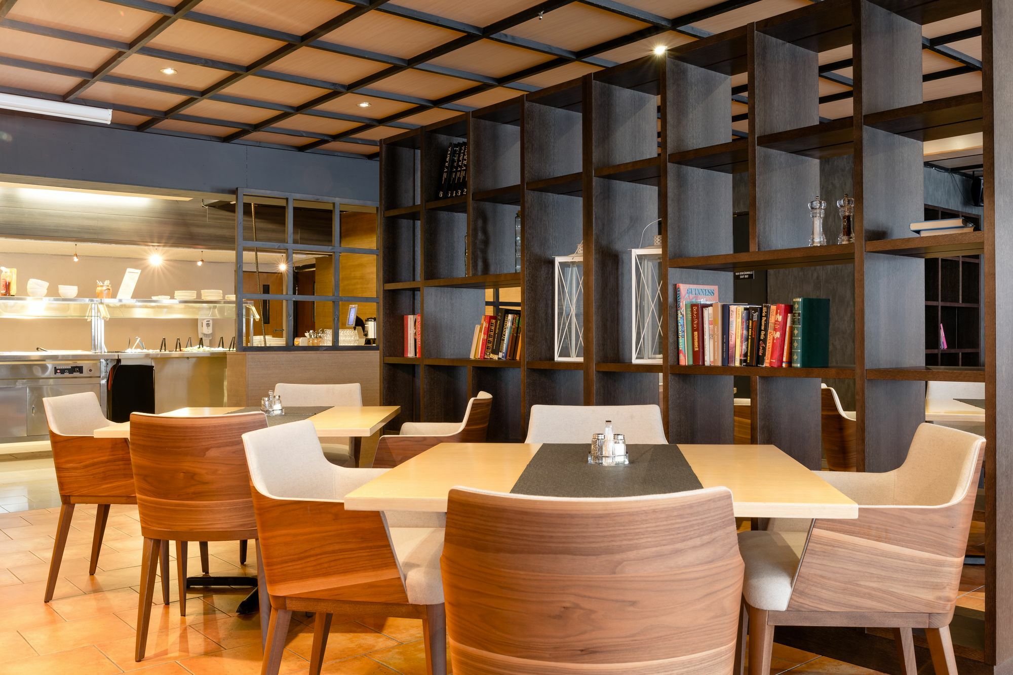 האוקיפודאס Samantta Hotel & Restaurant מראה חיצוני תמונה