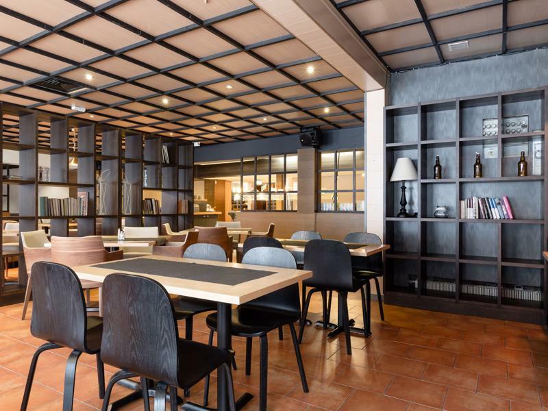האוקיפודאס Samantta Hotel & Restaurant מראה חיצוני תמונה