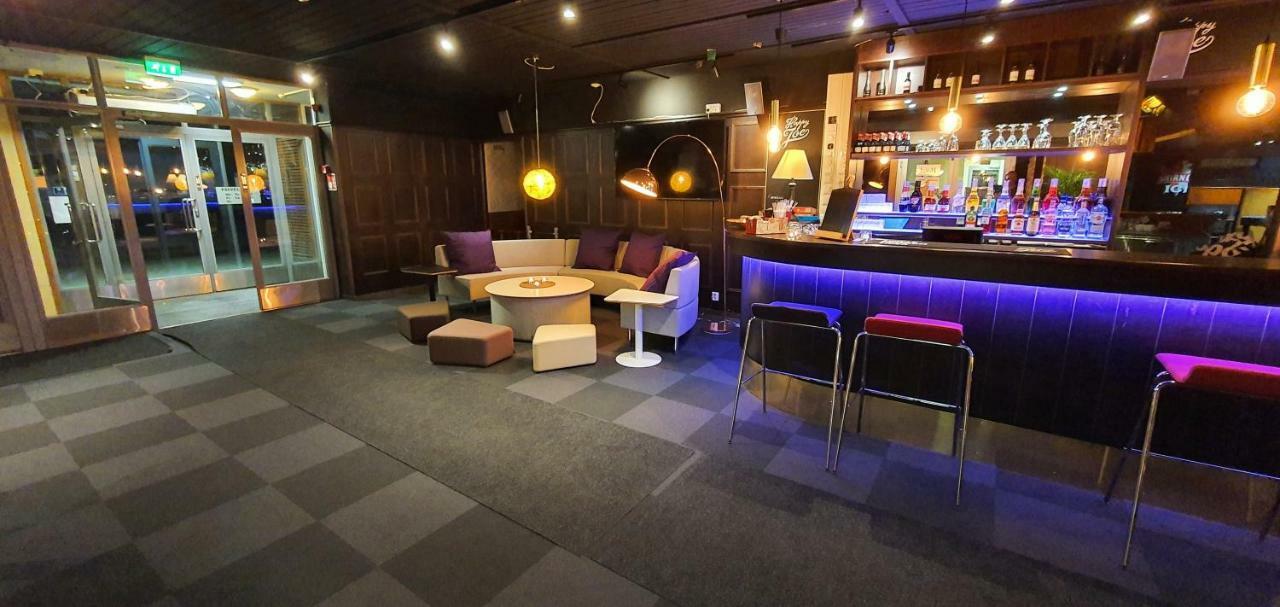 האוקיפודאס Samantta Hotel & Restaurant מראה חיצוני תמונה
