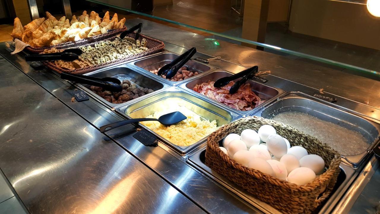 האוקיפודאס Samantta Hotel & Restaurant מראה חיצוני תמונה
